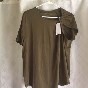 Universal Standard Rosa Twist Tee